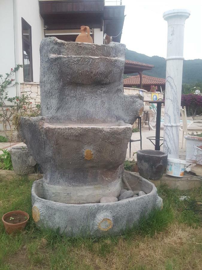 Incilikonak Ula ภายนอก รูปภาพ